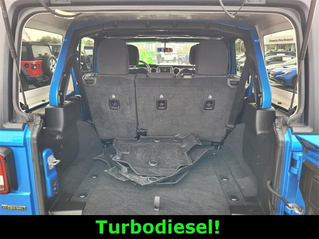 used 2022 Jeep Wrangler Unlimited car, priced at $27,500