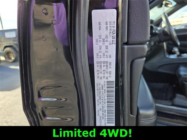 used 2020 Jeep Grand Cherokee car, priced at $17,999