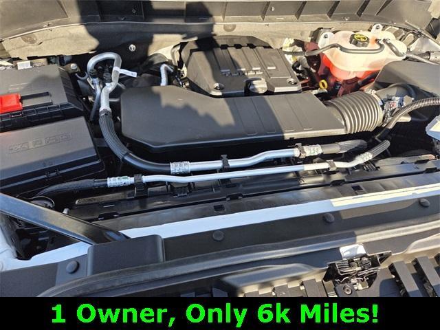 used 2025 Chevrolet Silverado 1500 car, priced at $34,998