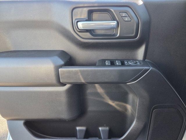 used 2025 Chevrolet Silverado 1500 car, priced at $35,995