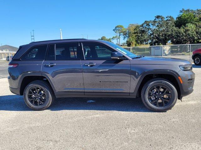 new 2025 Jeep Grand Cherokee car, priced at $35,706