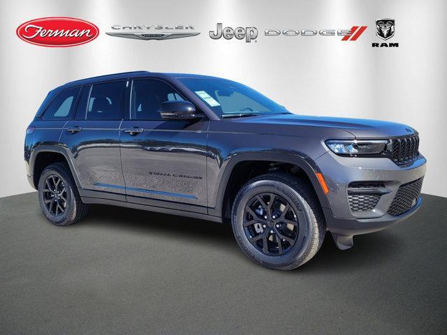 new 2025 Jeep Grand Cherokee car, priced at $35,706