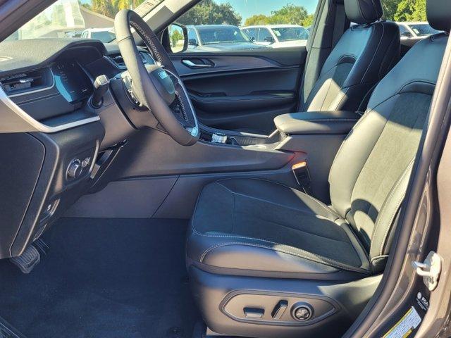 new 2025 Jeep Grand Cherokee car, priced at $35,706