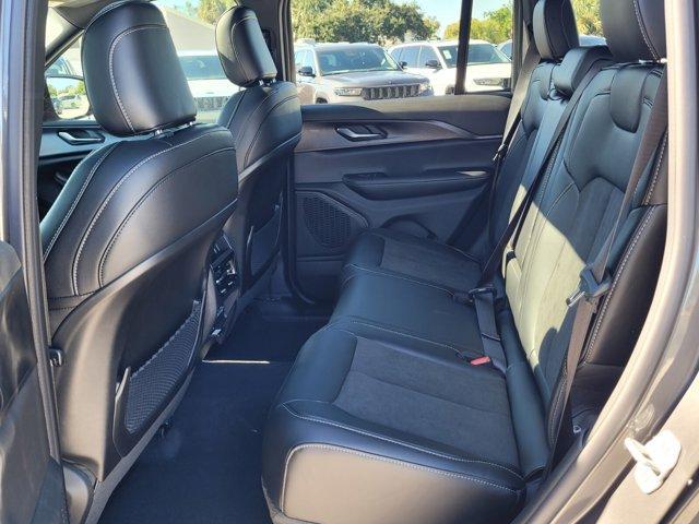 new 2025 Jeep Grand Cherokee car, priced at $35,706