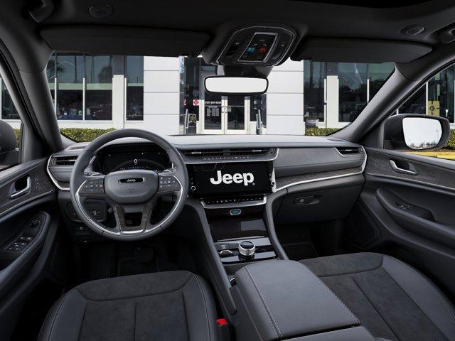 new 2026 Jeep Grand Cherokee car, priced at $38,402