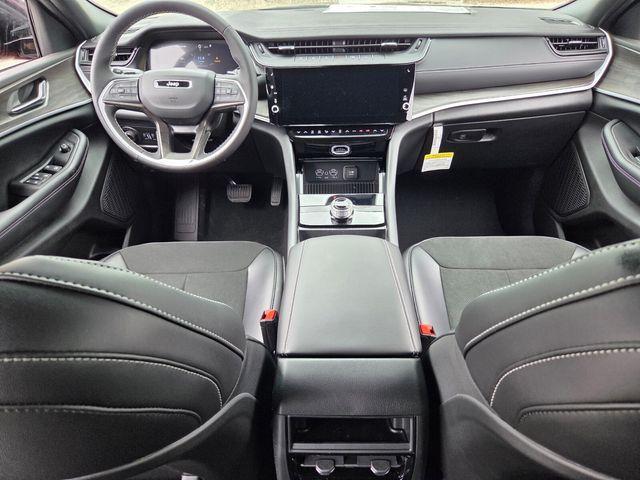 new 2026 Jeep Grand Cherokee car, priced at $36,966