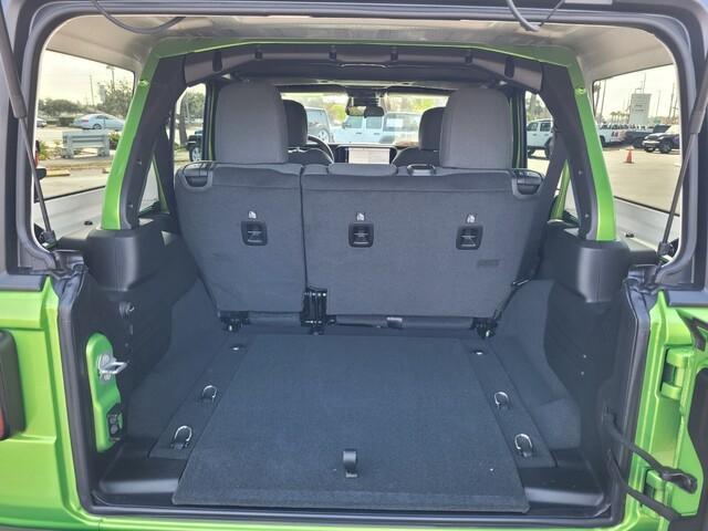 new 2026 Jeep Wrangler car, priced at $41,654