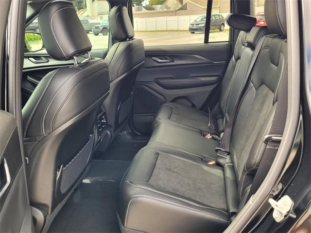 new 2025 Jeep Grand Cherokee car, priced at $34,780