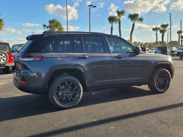 new 2025 Jeep Grand Cherokee car, priced at $42,307