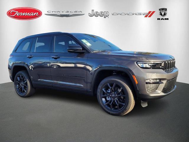new 2025 Jeep Grand Cherokee car, priced at $42,307