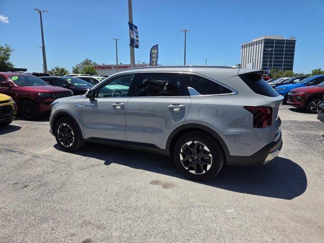 used 2024 Kia Sorento car, priced at $27,800