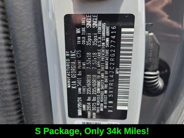 used 2024 Kia Sorento car, priced at $27,500