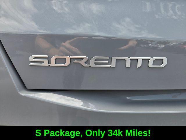 used 2024 Kia Sorento car, priced at $26,555