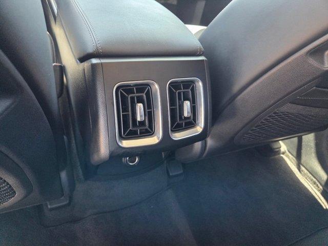 used 2024 Kia Sorento car, priced at $27,800