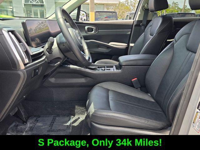 used 2024 Kia Sorento car, priced at $27,500