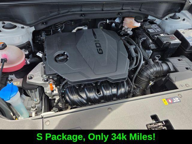 used 2024 Kia Sorento car, priced at $27,500