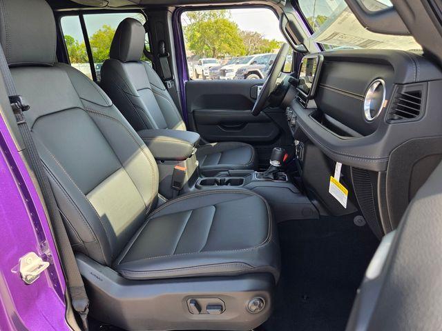 new 2026 Jeep Gladiator car, priced at $42,242