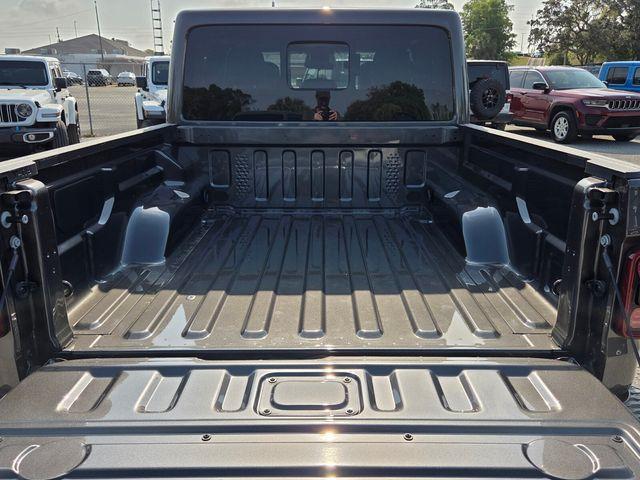 new 2026 Jeep Gladiator car, priced at $48,008