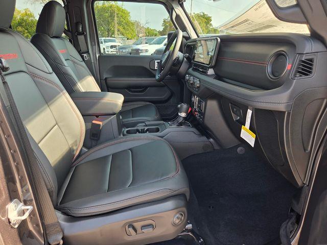 new 2026 Jeep Gladiator car, priced at $48,008