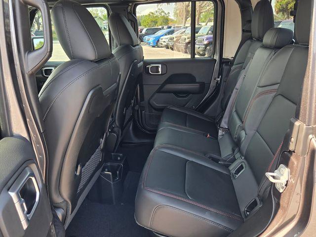 new 2026 Jeep Gladiator car, priced at $48,008