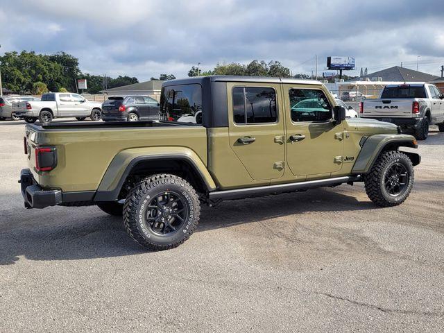 new 2026 Jeep Gladiator car, priced at $41,031