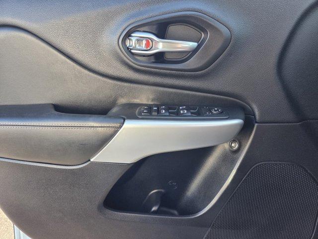 used 2018 Jeep Cherokee car, priced at $16,995