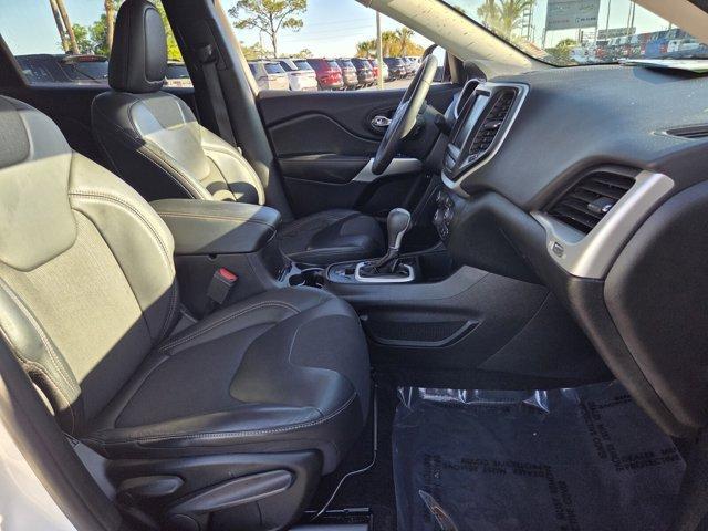 used 2018 Jeep Cherokee car, priced at $16,995