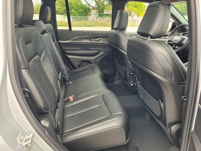 new 2025 Jeep Grand Cherokee car, priced at $41,388