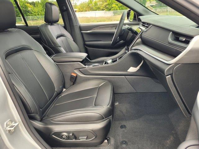 new 2025 Jeep Grand Cherokee car, priced at $41,388