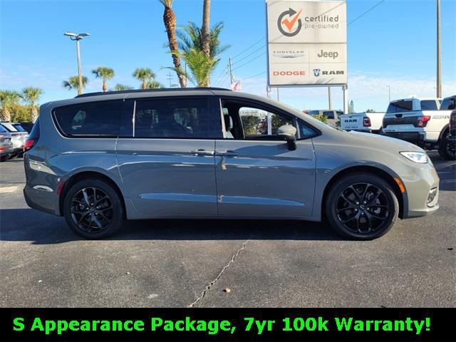 used 2023 Chrysler Pacifica car, priced at $35,995