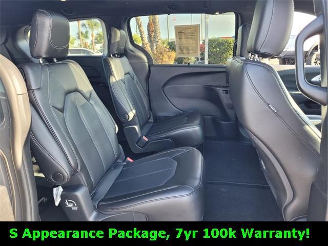 used 2023 Chrysler Pacifica car, priced at $35,995