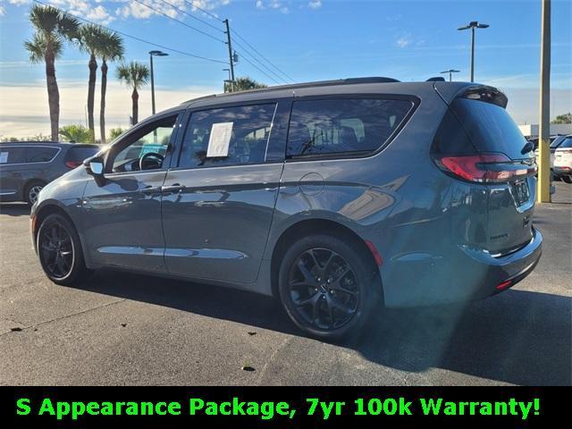 used 2023 Chrysler Pacifica car, priced at $35,995
