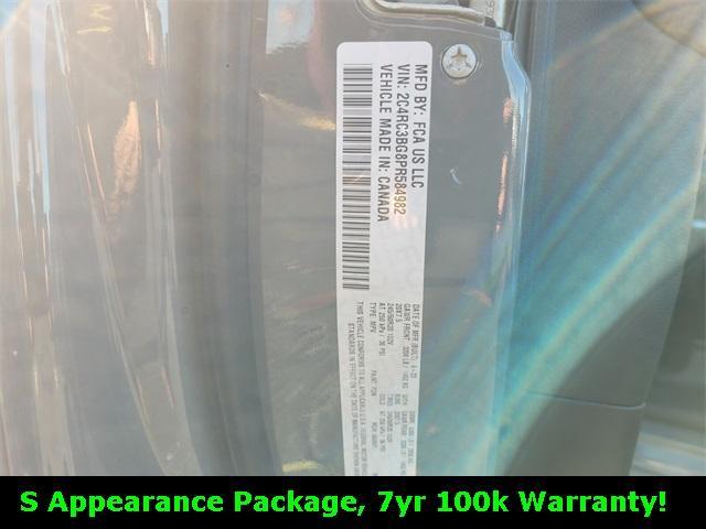 used 2023 Chrysler Pacifica car, priced at $35,995