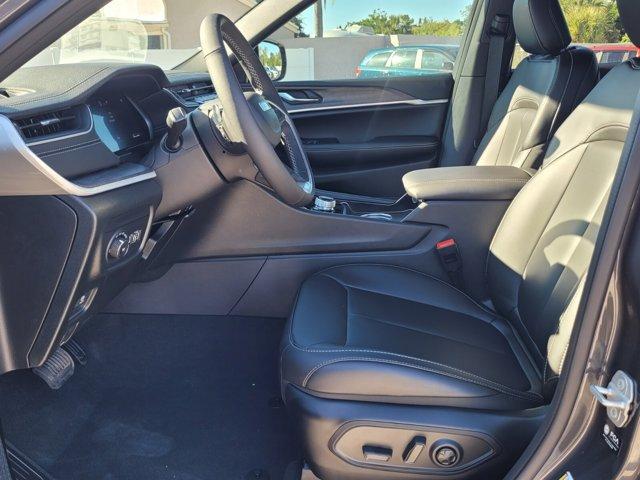 new 2025 Jeep Grand Cherokee L car, priced at $38,633