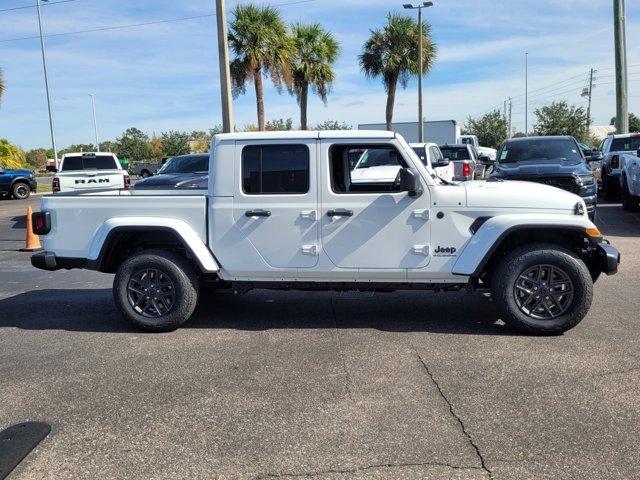new 2026 Jeep Gladiator car, priced at $42,856
