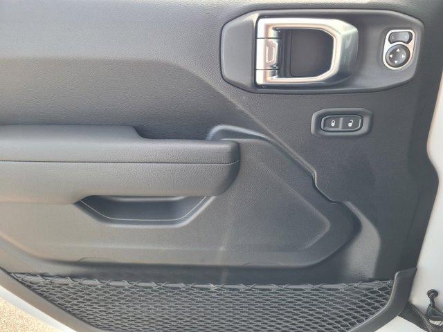 new 2026 Jeep Gladiator car, priced at $40,555