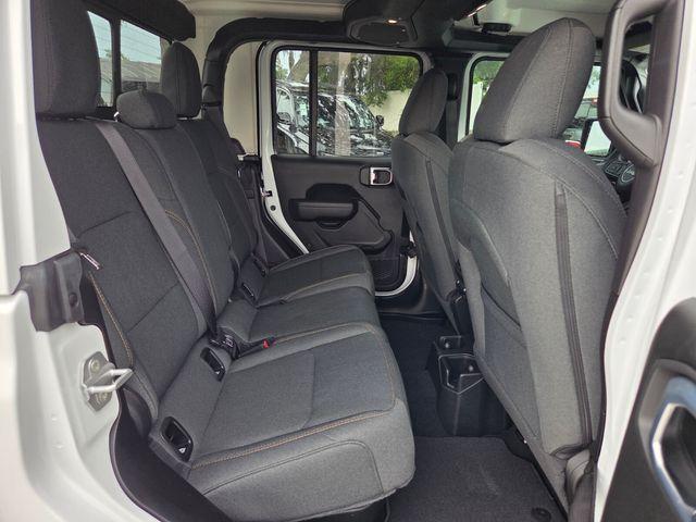 new 2026 Jeep Gladiator car, priced at $37,951