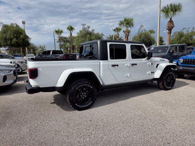 used 2024 Jeep Gladiator car