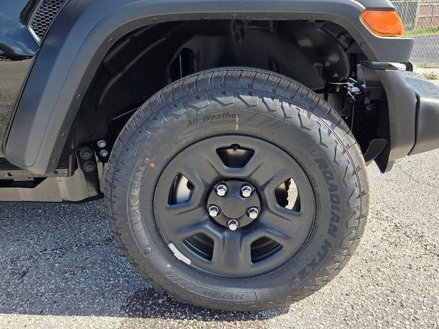 new 2026 Jeep Wrangler car, priced at $37,465