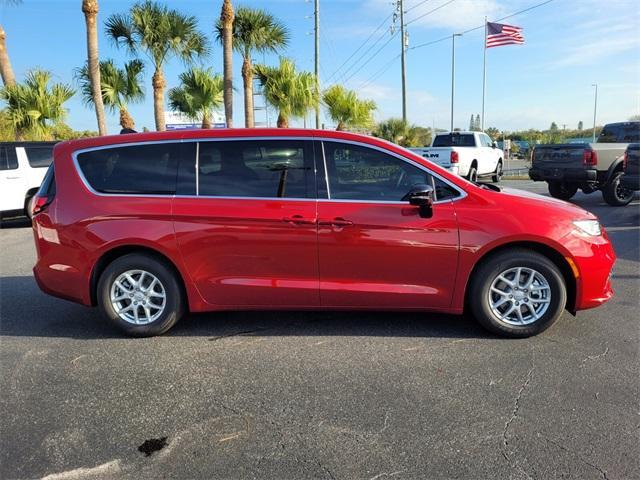 new 2026 Chrysler Pacifica car, priced at $39,415