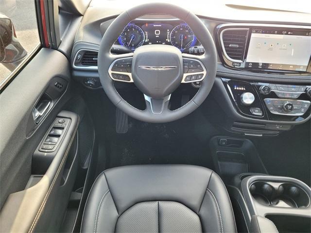 new 2026 Chrysler Pacifica car, priced at $39,415
