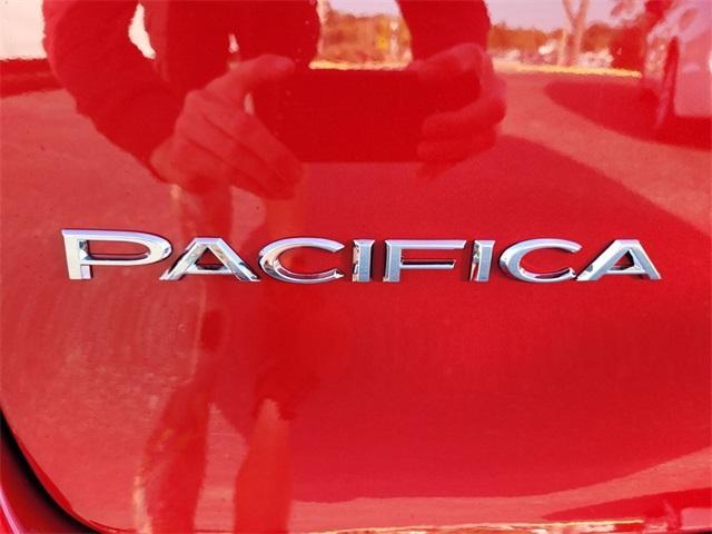 new 2026 Chrysler Pacifica car, priced at $39,415