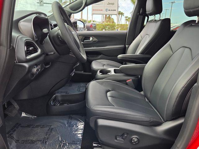 new 2026 Chrysler Pacifica car, priced at $37,991