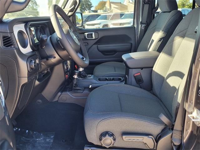 new 2026 Jeep Wrangler car, priced at $45,444