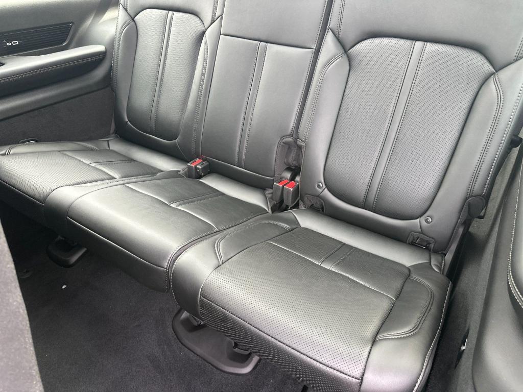 new 2026 Jeep Grand Wagoneer L car