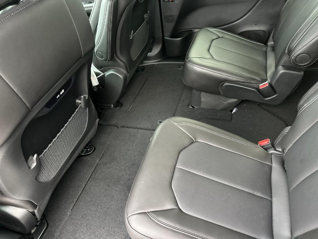 new 2026 Chrysler Pacifica car, priced at $52,725