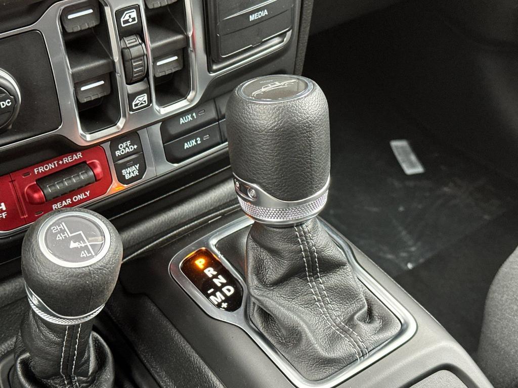 new 2026 Jeep Gladiator car, priced at $50,988