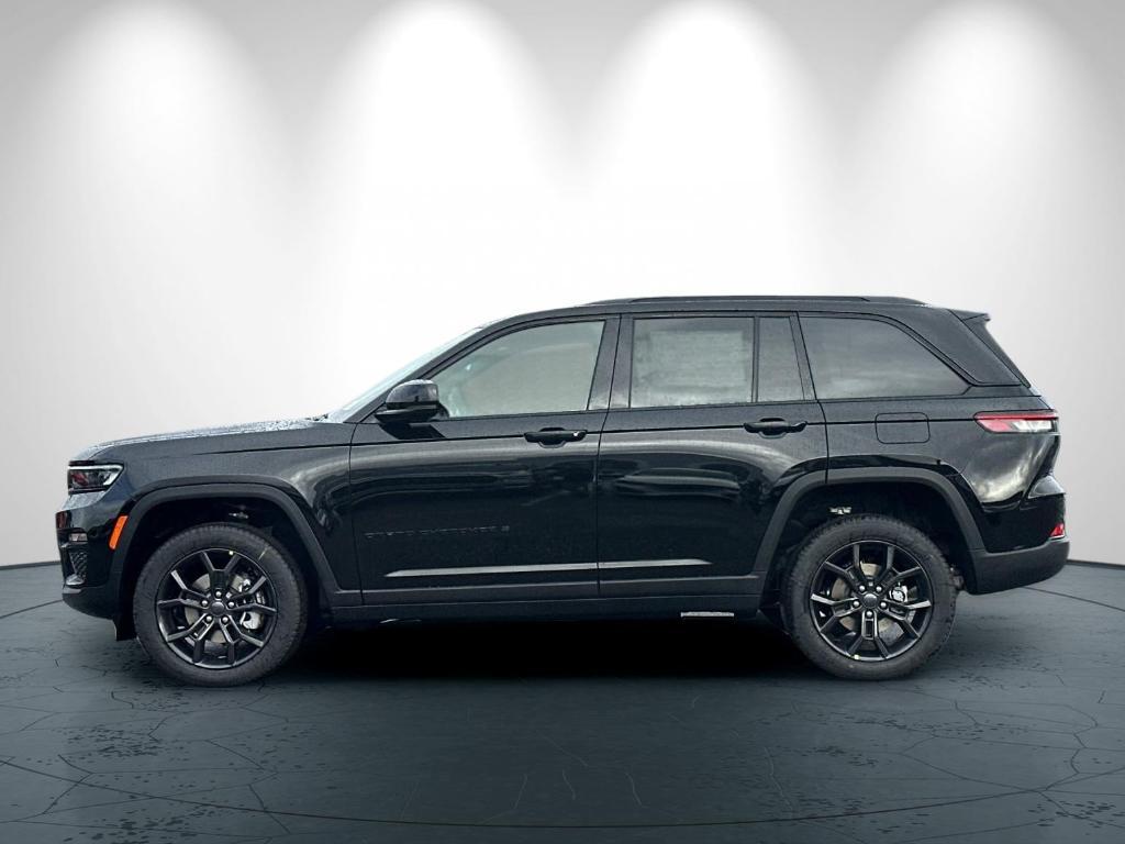 new 2025 Jeep Grand Cherokee car, priced at $53,735