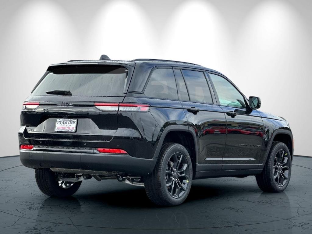 new 2025 Jeep Grand Cherokee car, priced at $53,735