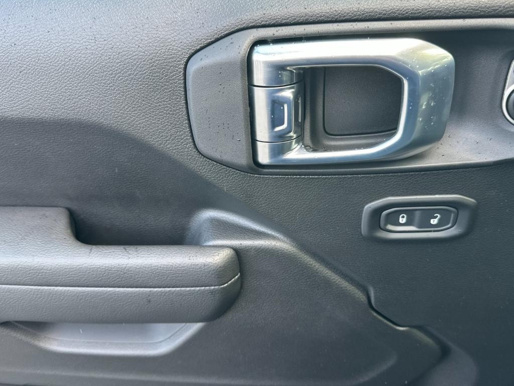 new 2026 Jeep Wrangler car, priced at $55,200